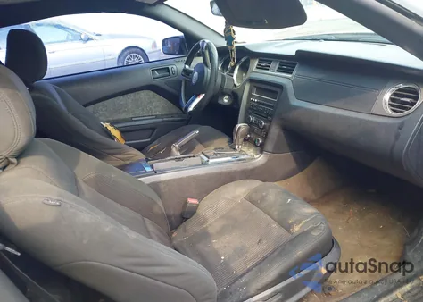 2014 Ford Mustang V6 из США, поврежденный, VIN 1ZVBP8EM2E5208550